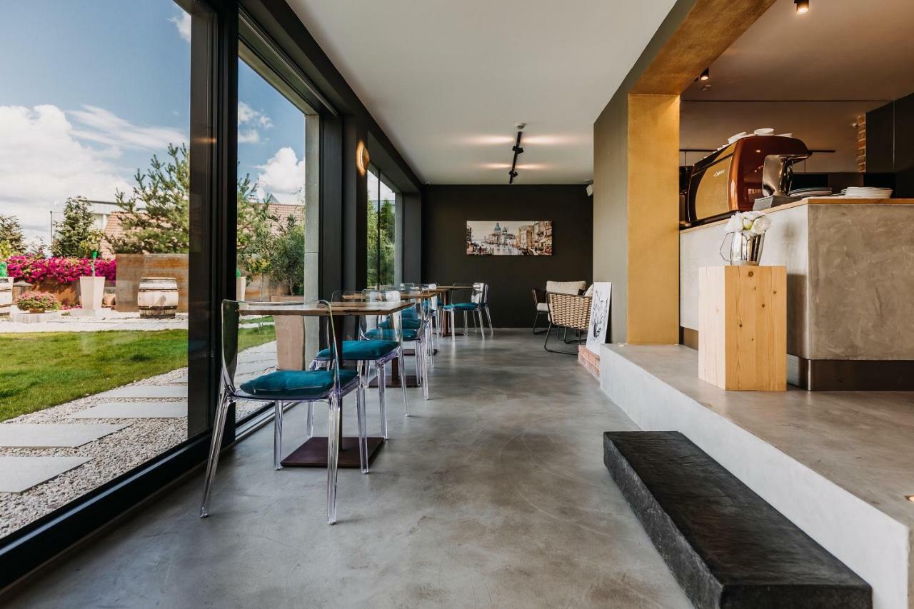 Villa Bricola - Boutique Apartments Карловы Вары Экстерьер фото