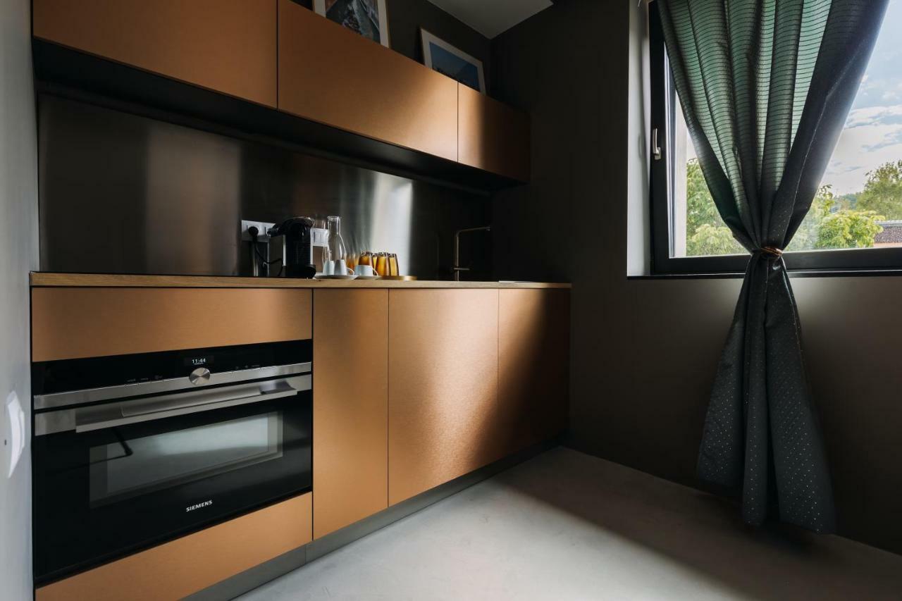 Villa Bricola - Boutique Apartments Карловы Вары Экстерьер фото